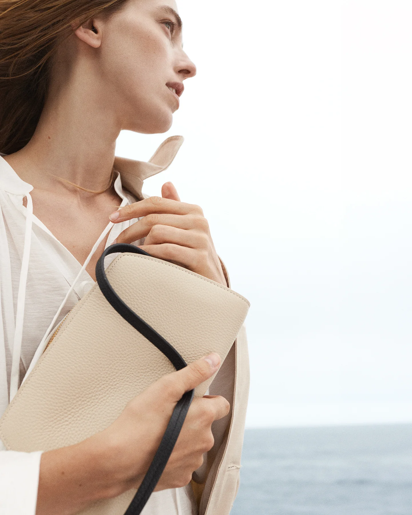 Clara Bag: Oat with Gold - Image 8