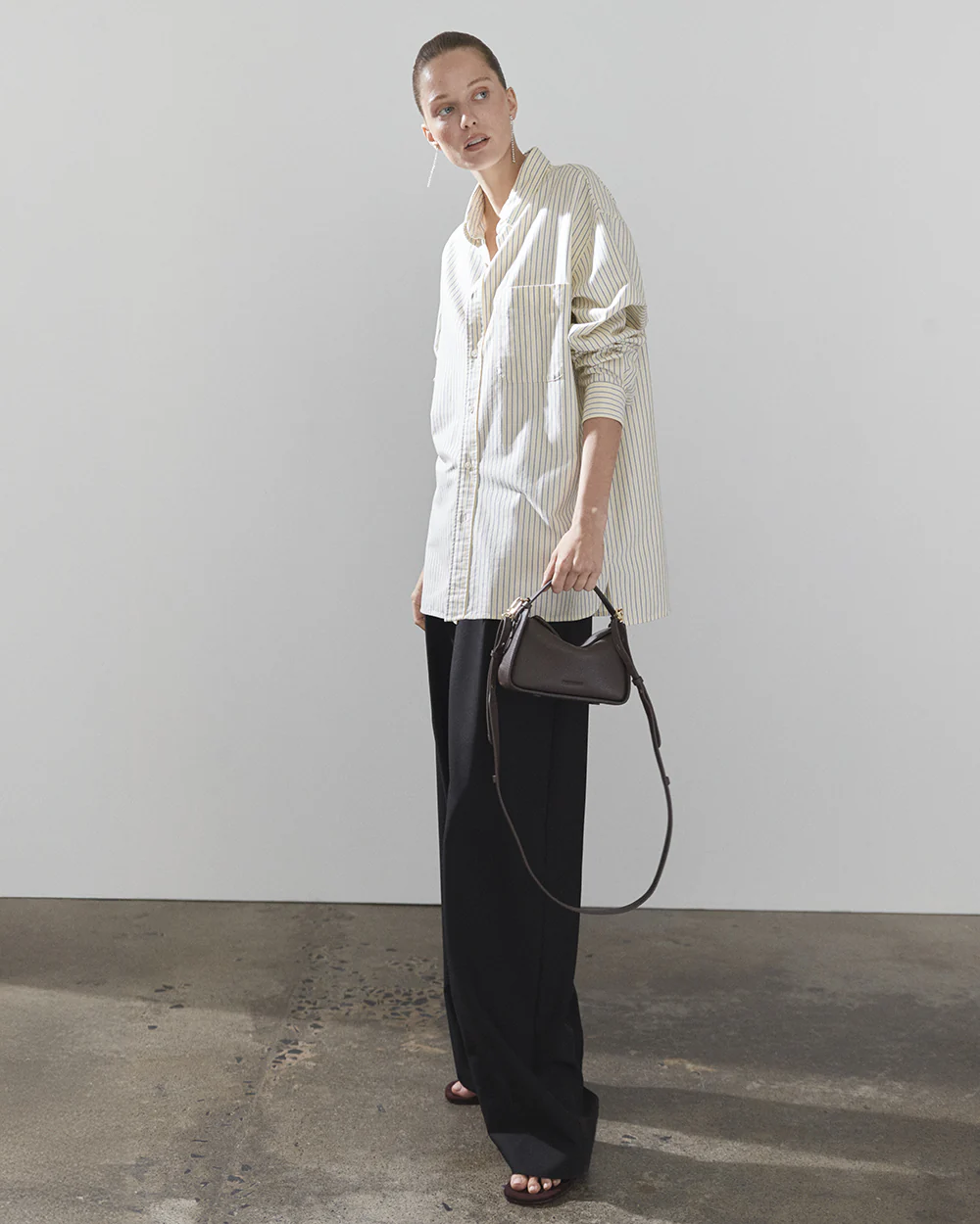 Mini Clementine Bag: Charcoal Pebbled Leather with Gold - Image 10